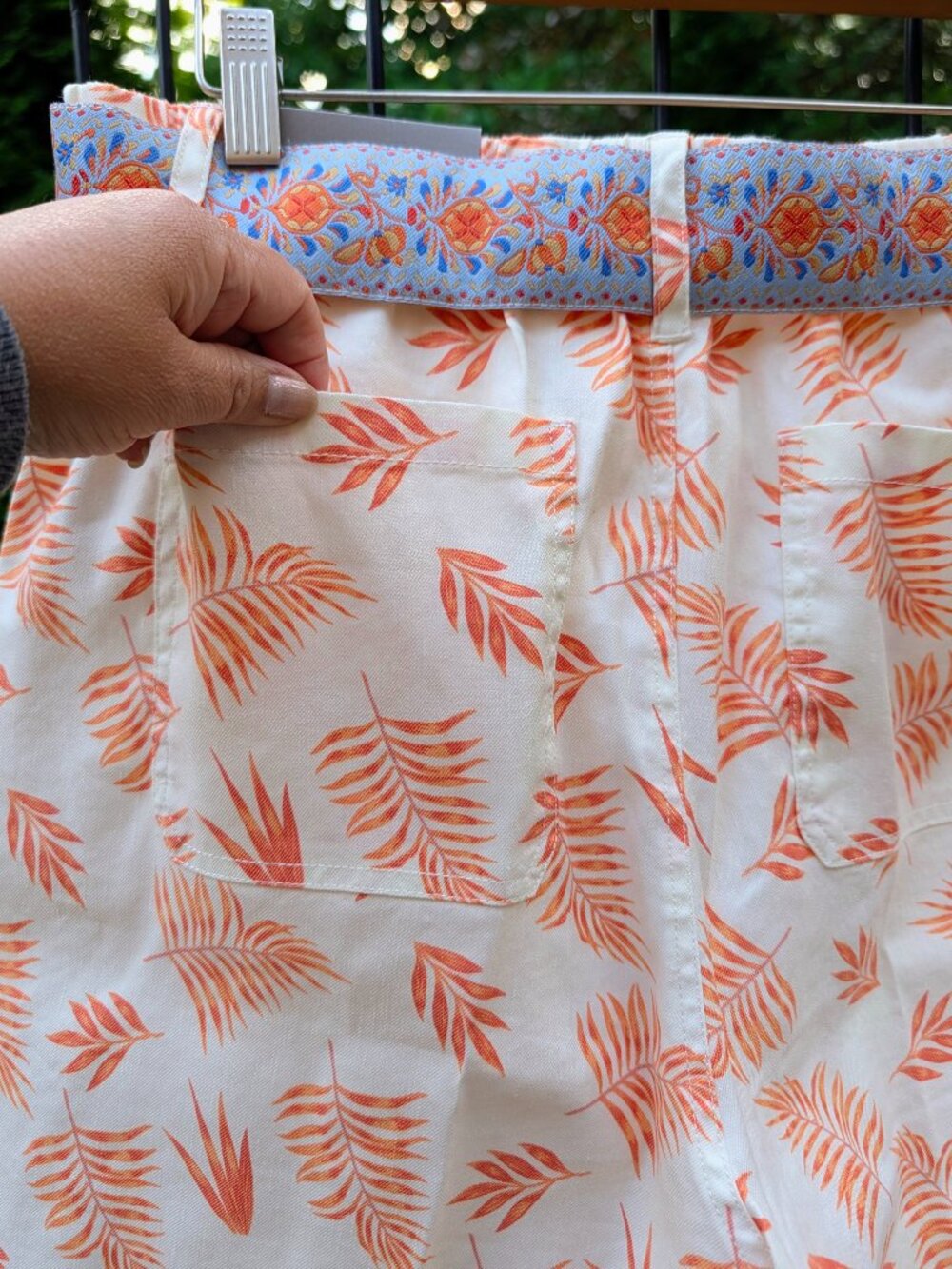 Soft Surroundings - Orange leaves and blue Embroider Belt - Size M (10/12) - NWT - Picture 9 of 13